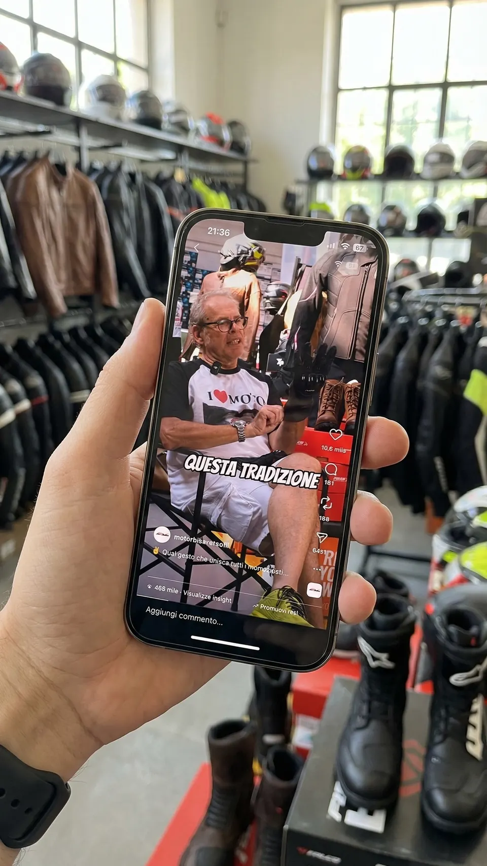 Contenuti social per Motorbike Vercelli - immagine 1